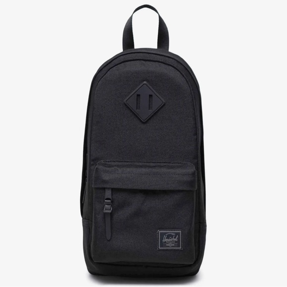Herschel Supply Company Other - NWT: Herschel Heritage Shoulder Bag (Black)